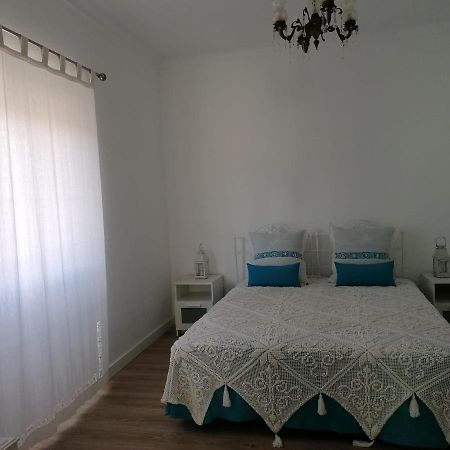 Alojamento Justo - Vila De Монтаржил Экстерьер фото