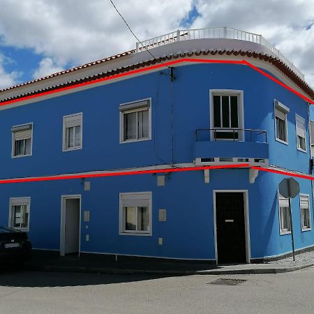 Alojamento Justo - Vila De Монтаржил Экстерьер фото