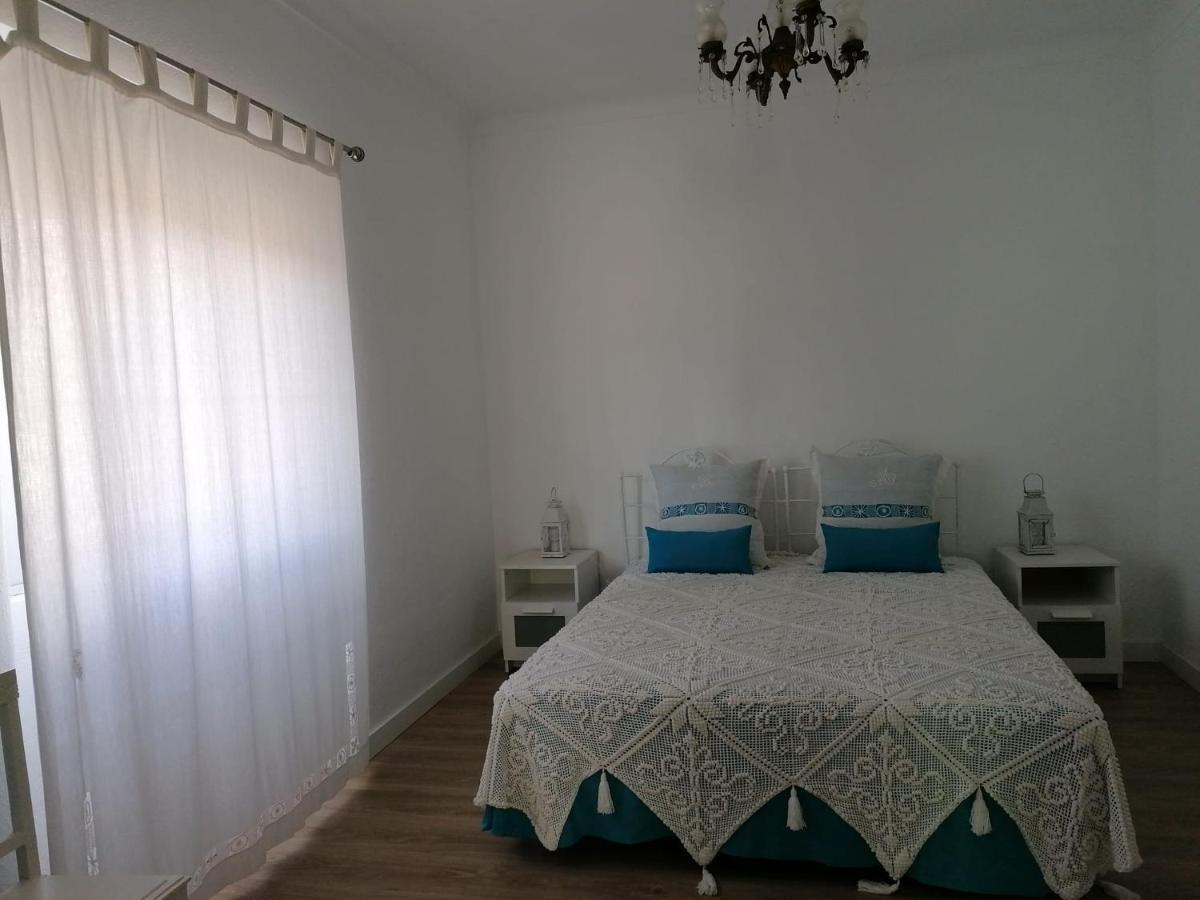 Alojamento Justo - Vila De Монтаржил Экстерьер фото